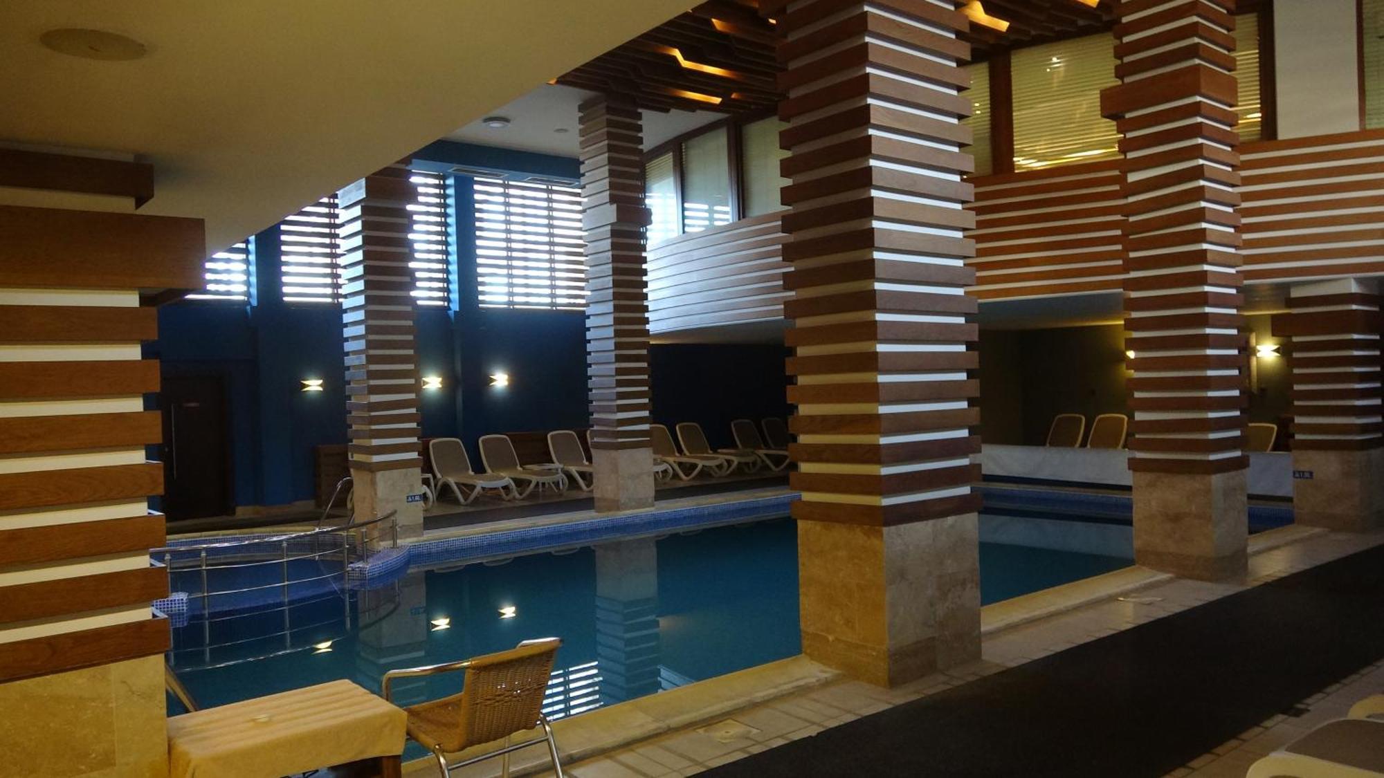 Mountainview Apartment Ski, Spa & Thermal Bansko Ngoại thất bức ảnh